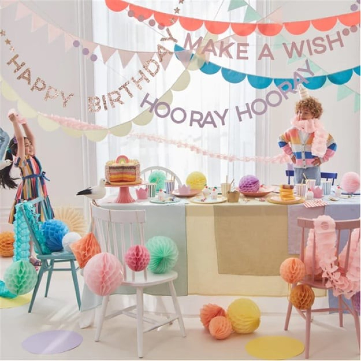 Meri Meri - Rainbow Birthday Garland - Gökkuşağı Doğum Günü Asılan Süsler - 8 parça - 223542 - 636997276854