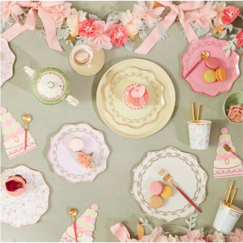 Meri Meri - Ladurée Floral Small Napkins - Ladurée Çiçekli Peçeteler - S - 16'Lı Meri Meri - Ladurée Floral Small Napkins - Ladurée Çiçekli Peçeteler - S - 16'Lı