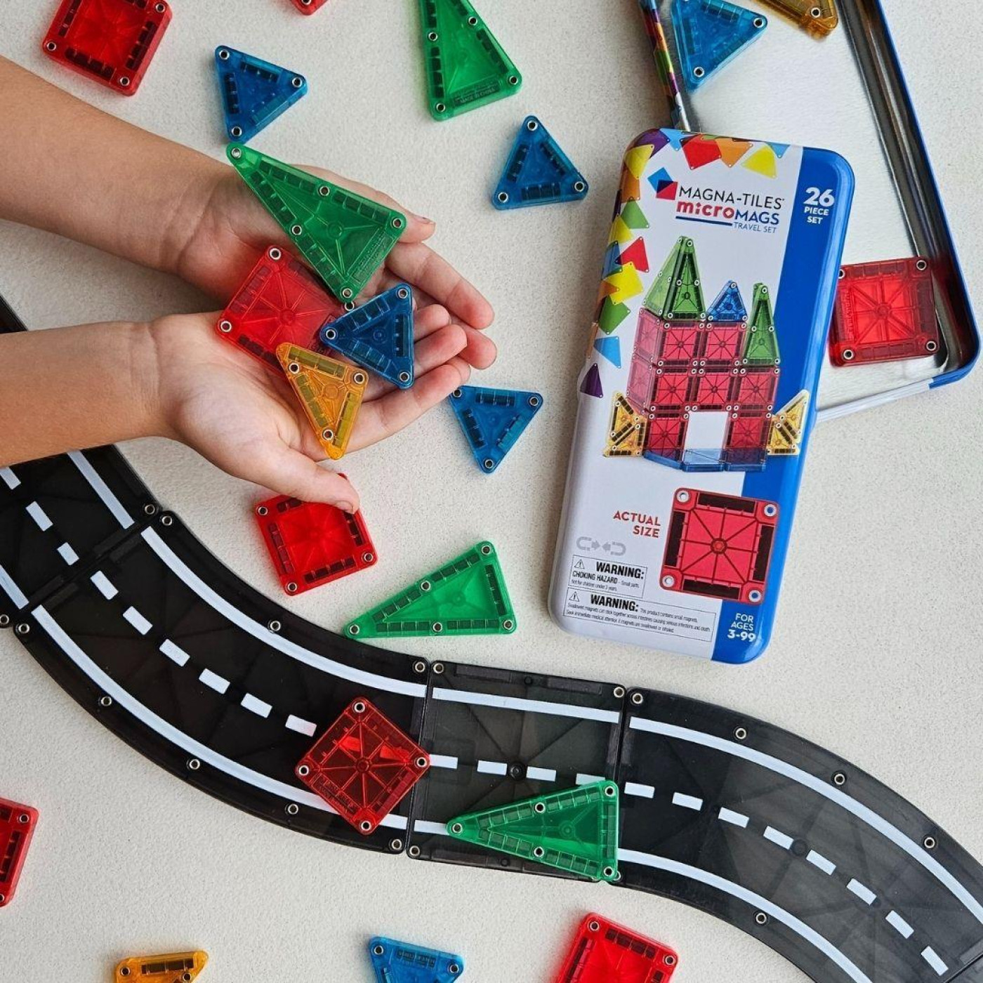 Magna-tiles Micromags Travel Set - Seyahat Seti 26 Parça - 850025176378 Magna-tiles Micromags Travel Set - Seyahat Seti 26 Parça - ST00122 - 850025176378
