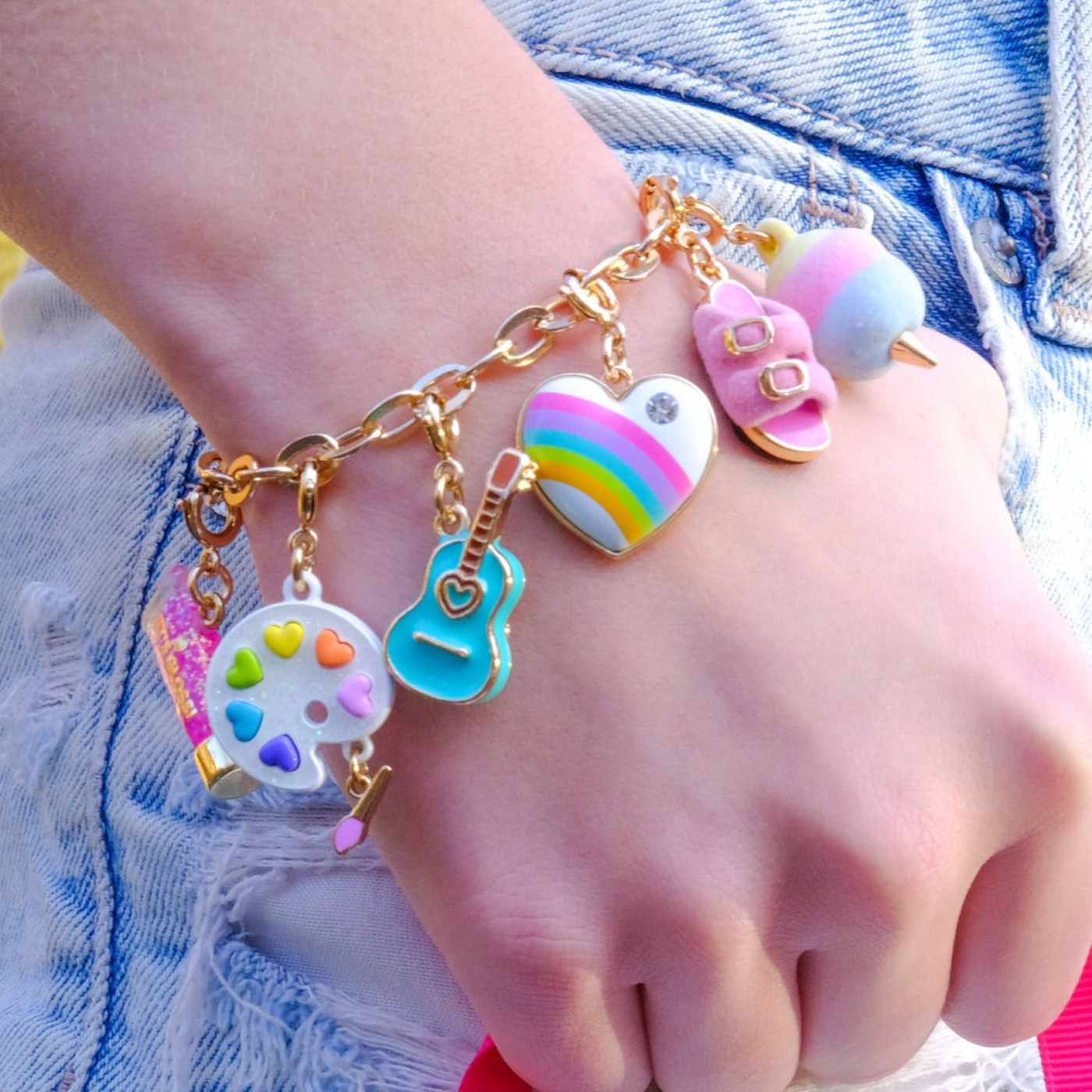 Gold Furry Pink Sandal Charm - 794187104179 - 794187104179