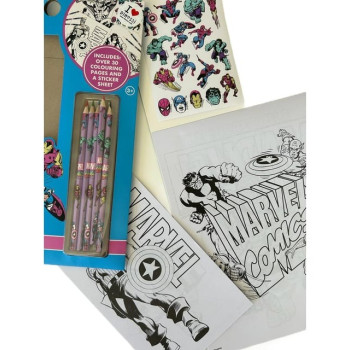 Dinossi - Marvel Boyama Kalemleri Ve Boyama Defter Seti Dinossi - Marvel Boyama Kalemleri Ve Boyama Defter Seti