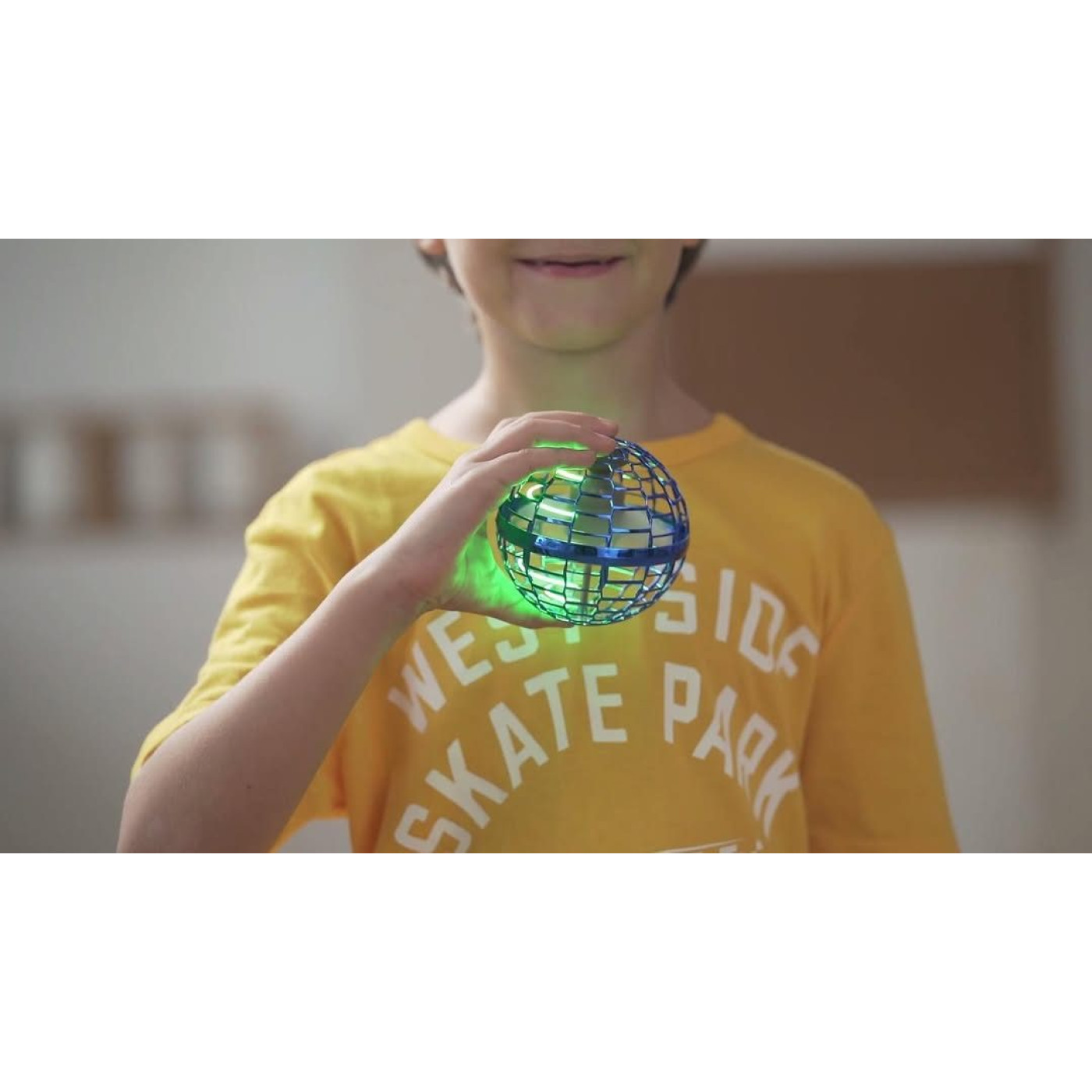 Flynova Pro - Işıklı Uçan Küre - 8690000005826 - 8690000005826