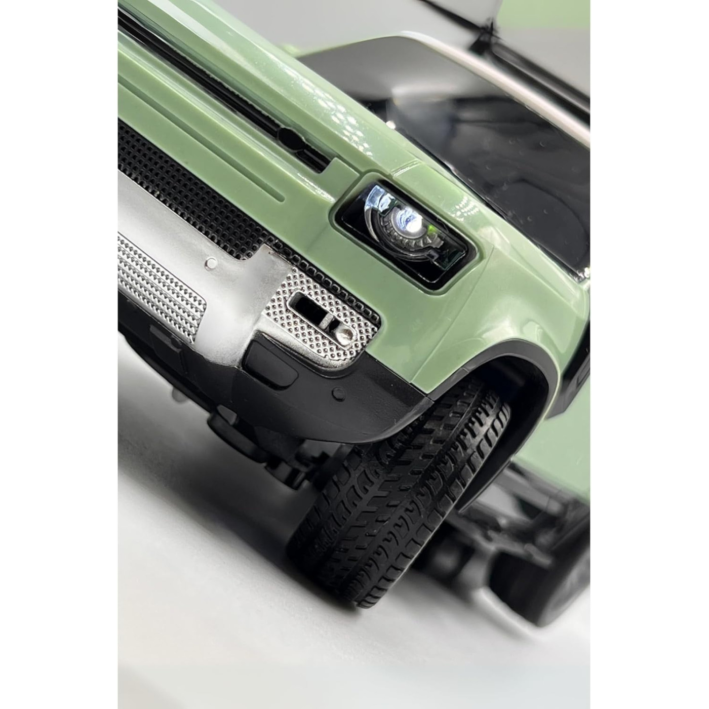 Uzaktan Kumandalı Spor Araba