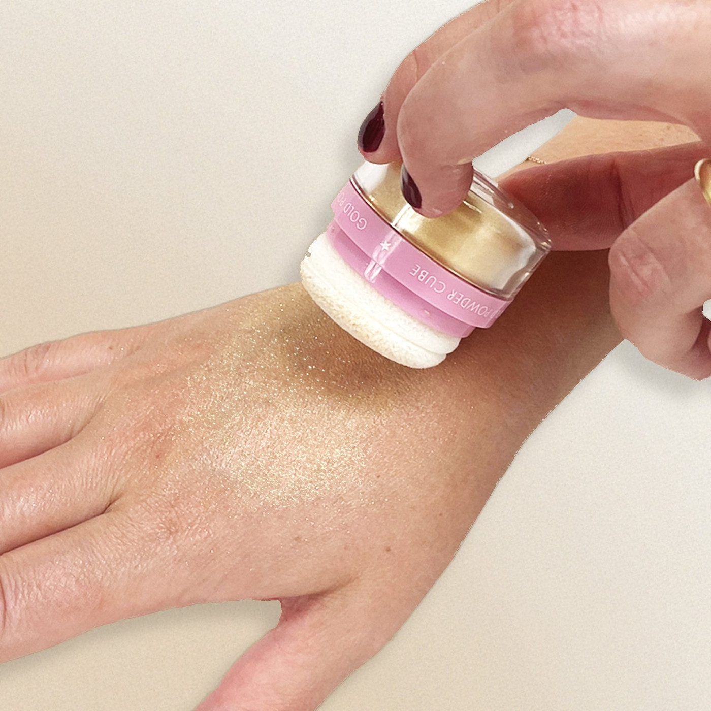 Inuwet Loose Powder Cube Gold Pudra