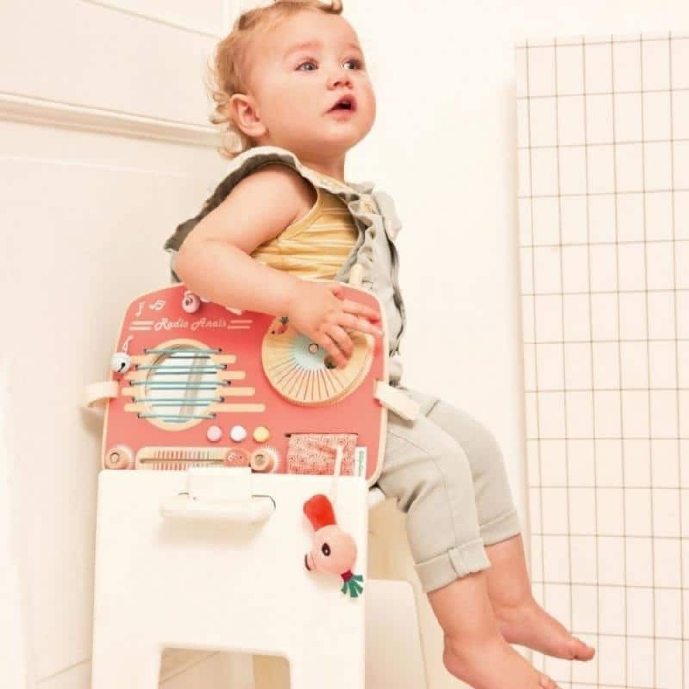 Lilliputiens Eğitici Ahşap Radyo - 5414834831818 Lilliputiens Eğitici Ahşap Radyo - 83181 - 5414834831818