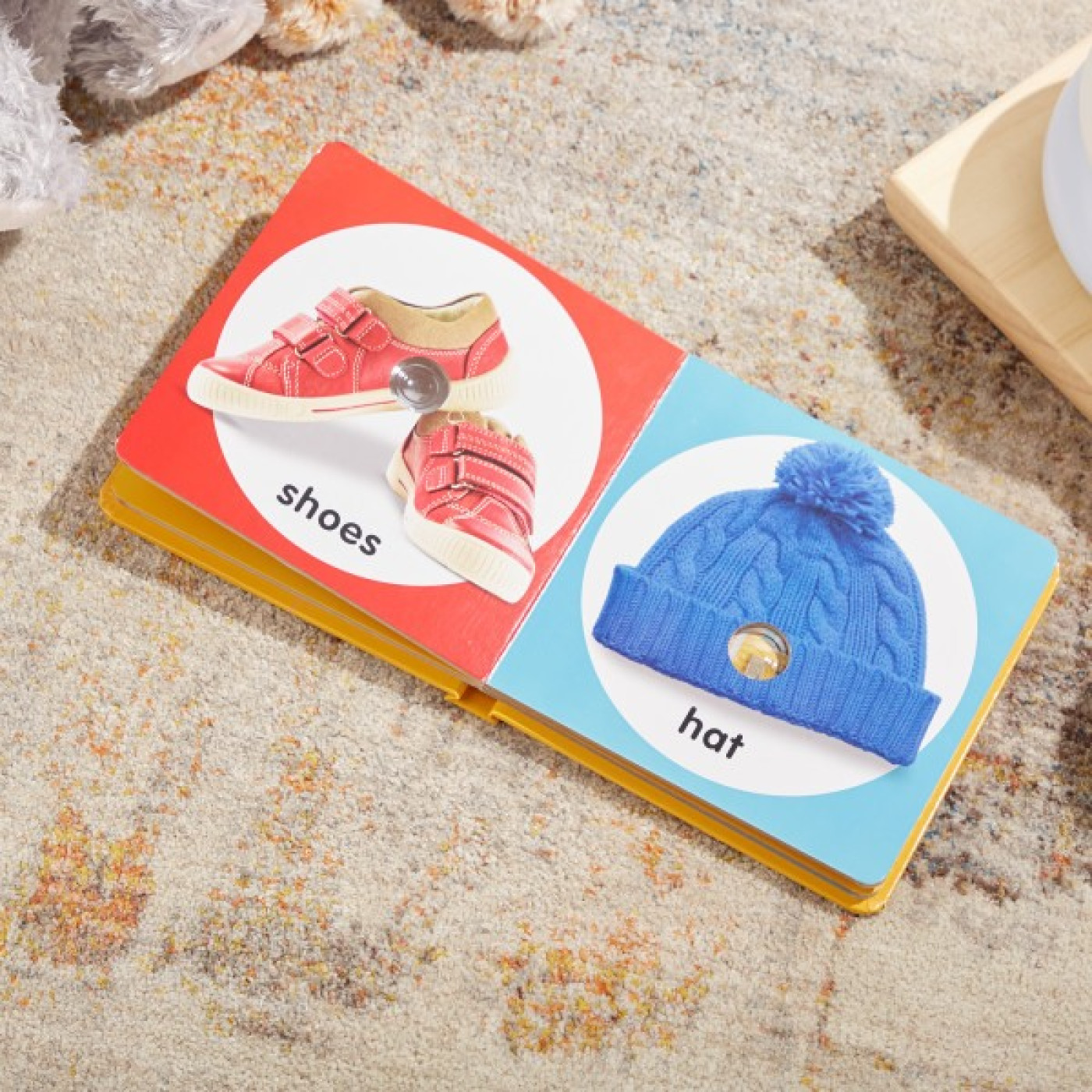 Poke-A-Dot - İnteraktif Kitap - First Words - 000772413565 Poke-A-Dot - İnteraktif Kitap - First Words - ST00914 - 000772413565