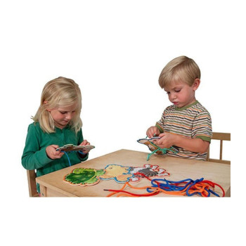 Melissa & Doug - Ahşap İp Geçirme - Evcil Hayvanlar Melissa & Doug - Ahşap İp Geçirme - Evcil Hayvanlar