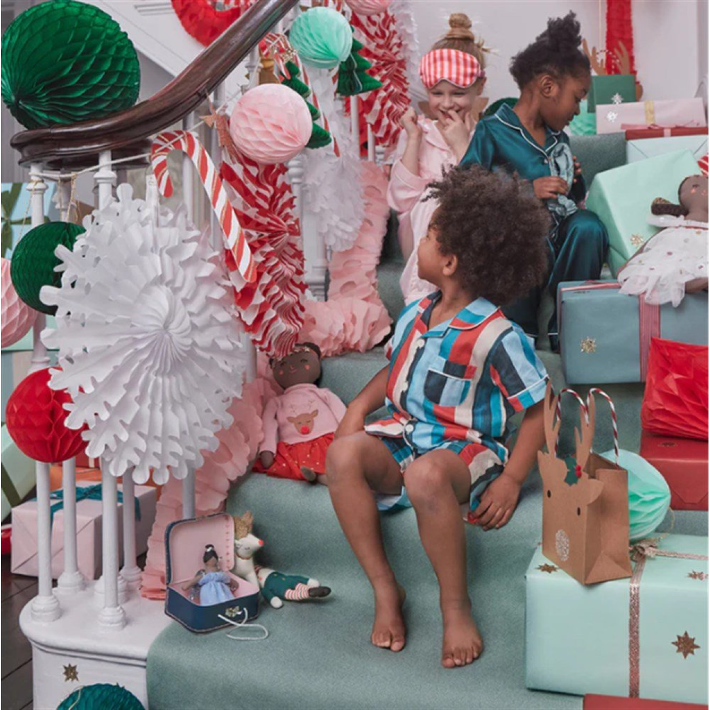 Meri Meri - Xmas Honeycomb Garland - Yeni Yıl Petekli Asılan Süs - 224874 - 636997278339