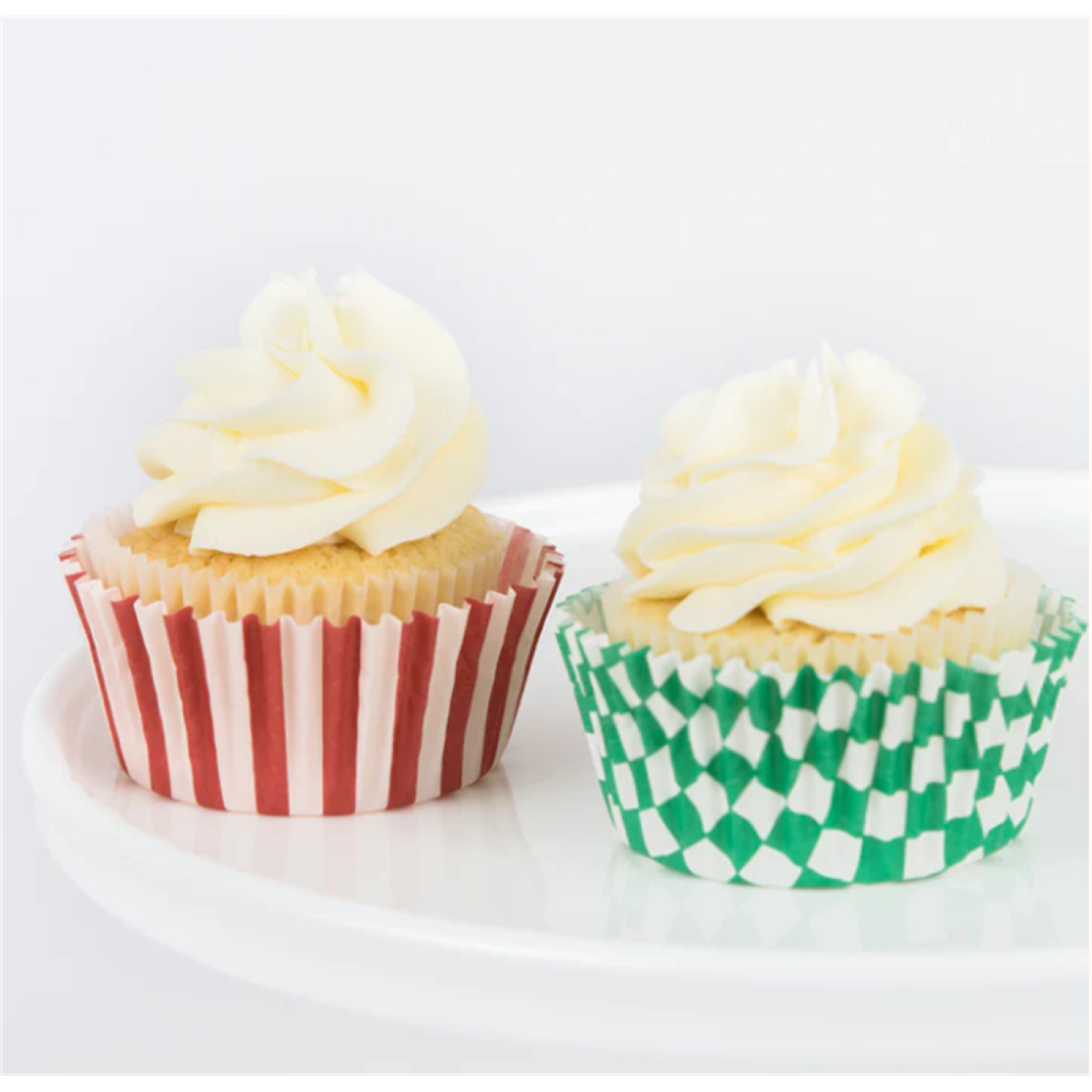 Meri Meri - Festive House Cupcake Kit - Yeni Yıl Evi Cupcake Kit (24'lü) - 269176 - 636997282435