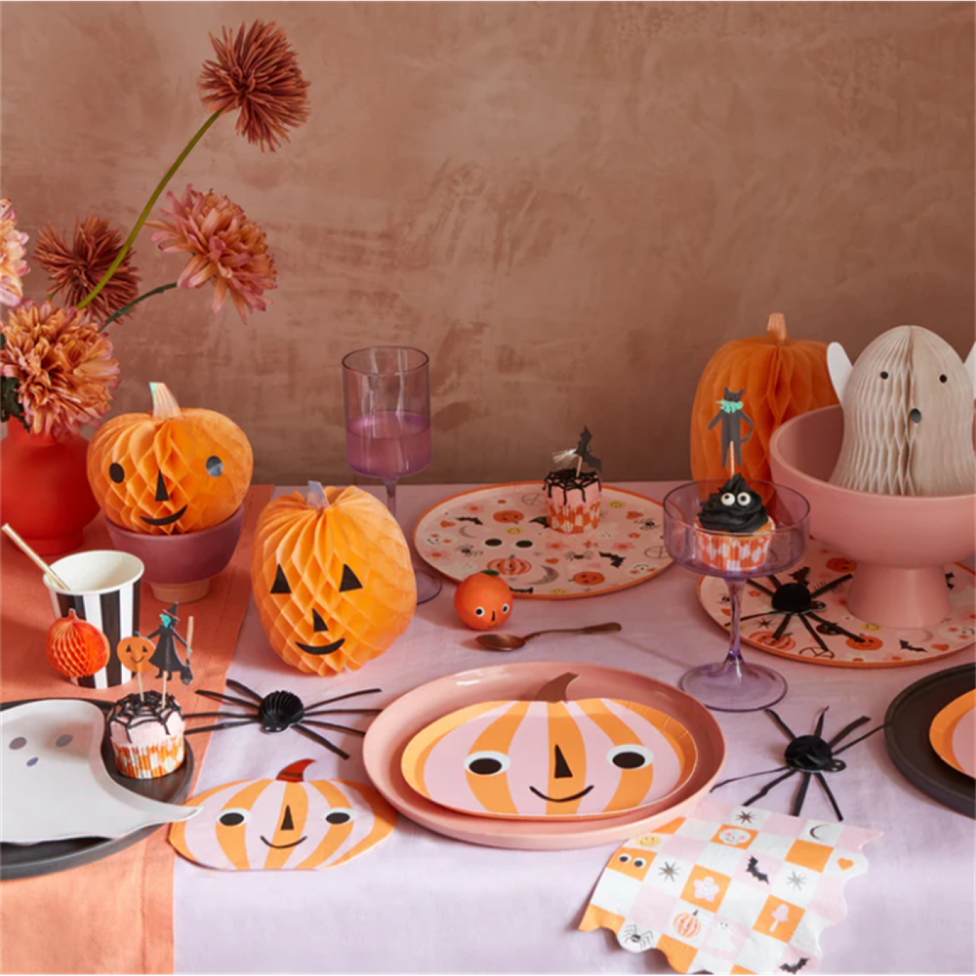 Meri Meri Meri Meri - Groovy Halloween Icon Large Napkins - Cadılar Bayramı Karakterli Peçeteler (L) (16'lı) - Halloween Görseli