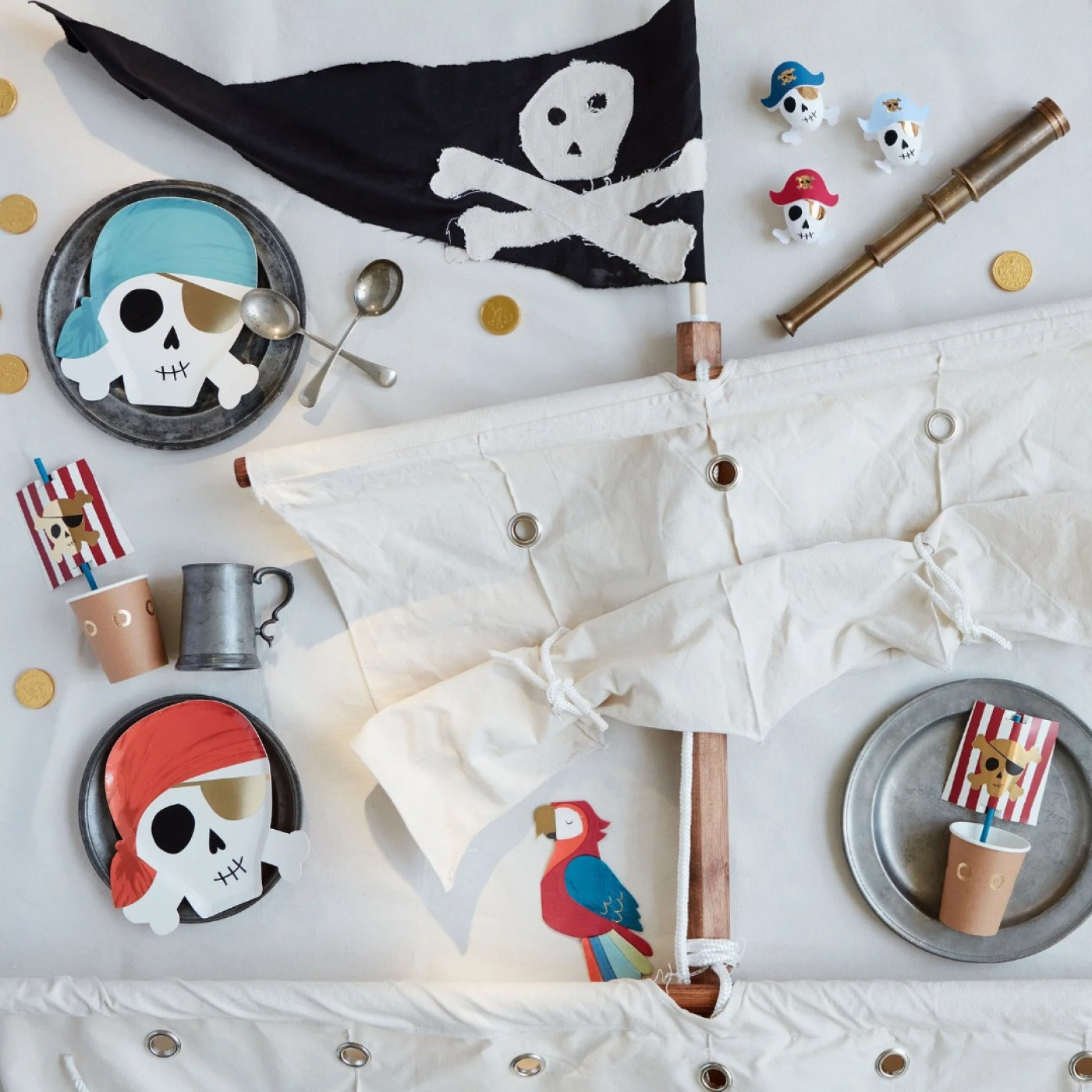 Meri Meri - Pirate Cup Set - Korsan Bardak Ve Pipet Seti - 8Li - 222048 - 636997275192