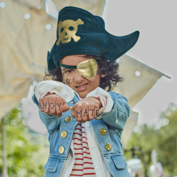 Meri Meri - Pirate Dress-Up Set - Korsan Kostüm Seti Meri Meri - Pirate Dress-Up Set - Korsan Kostüm Seti