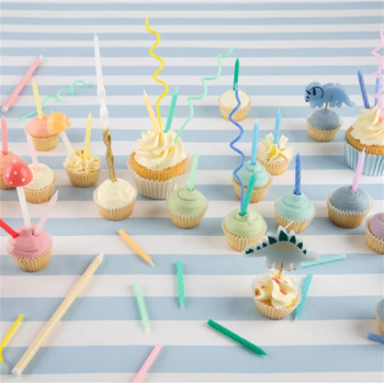 Meri Meri - Mini Dino Candles - Mini Dinozor Mumlar - 5'li Meri Meri - Mini Dino Candles - Mini Dinozor Mumlar - 5'li