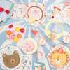 Meri Meri Meri Meri - Animal Parade Die Cut Plates - Hayvan geçit Töreni Tabaklar (8'li) - Doğum Günü Konseptleri Görseli