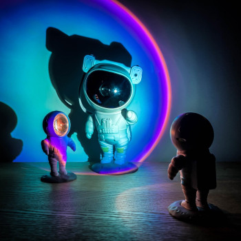 MOB Astronot Projeksiyon Gece Lambası // Mavi MOB Astronot Projeksiyon Gece Lambası // Mavi