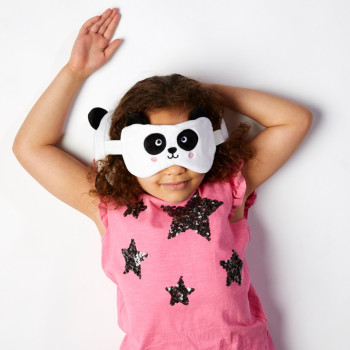 Relaxeazzz Panda Plush Seyahat Yastığı ve Göz Bandı Relaxeazzz Panda Plush Seyahat Yastığı ve Göz Bandı