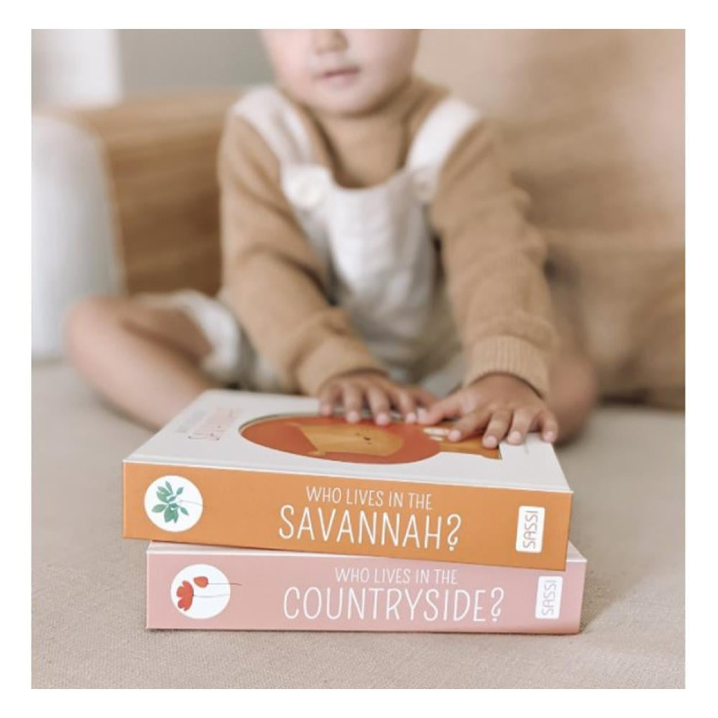 Who Lıves In The Savannah - ST01256 - 9788830303935