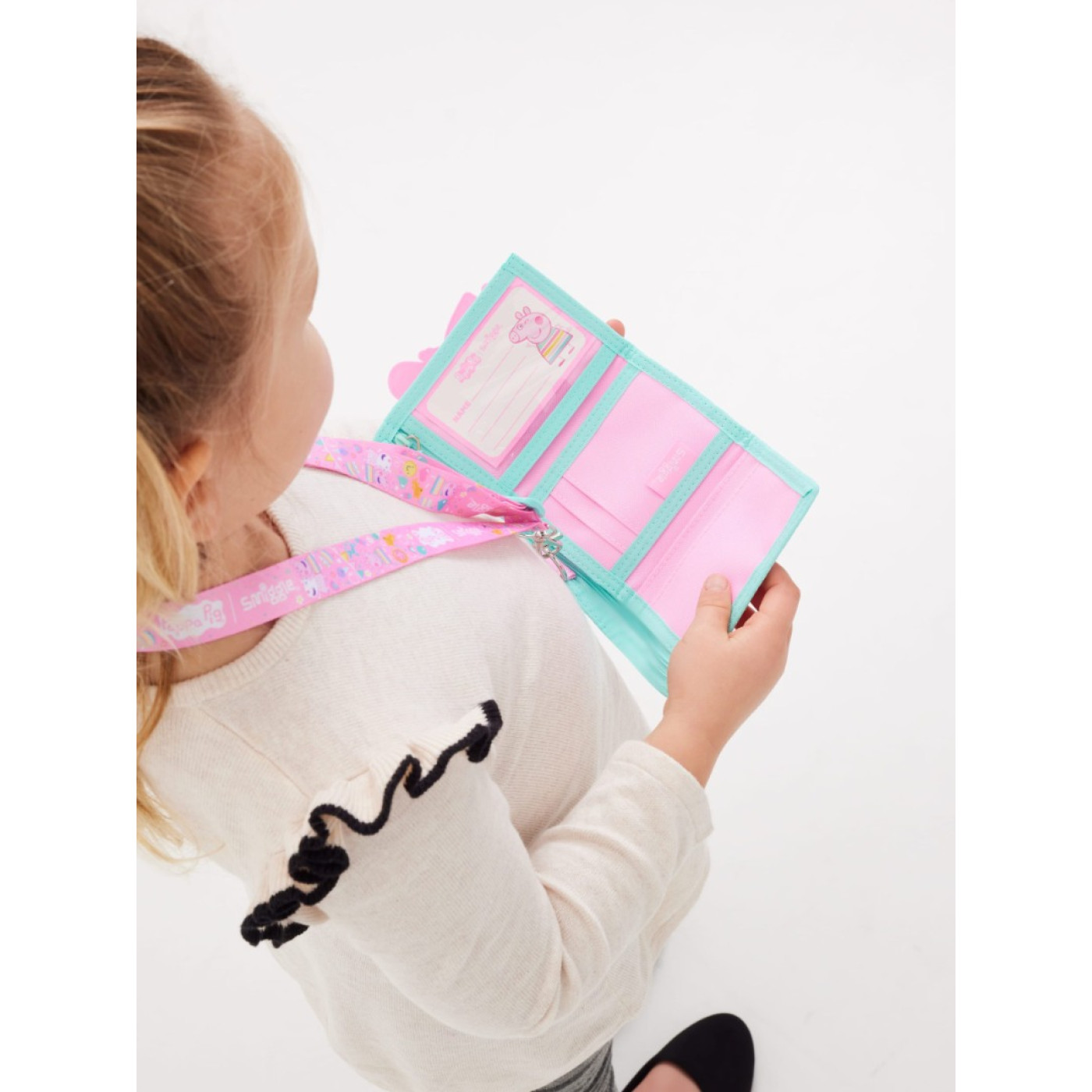 Smiggle - Peppa Pig Çocuk Cüzdanı - 9332934384392 Smiggle - Peppa Pig Çocuk Cüzdanı - 9332934384392 - 9332934384392