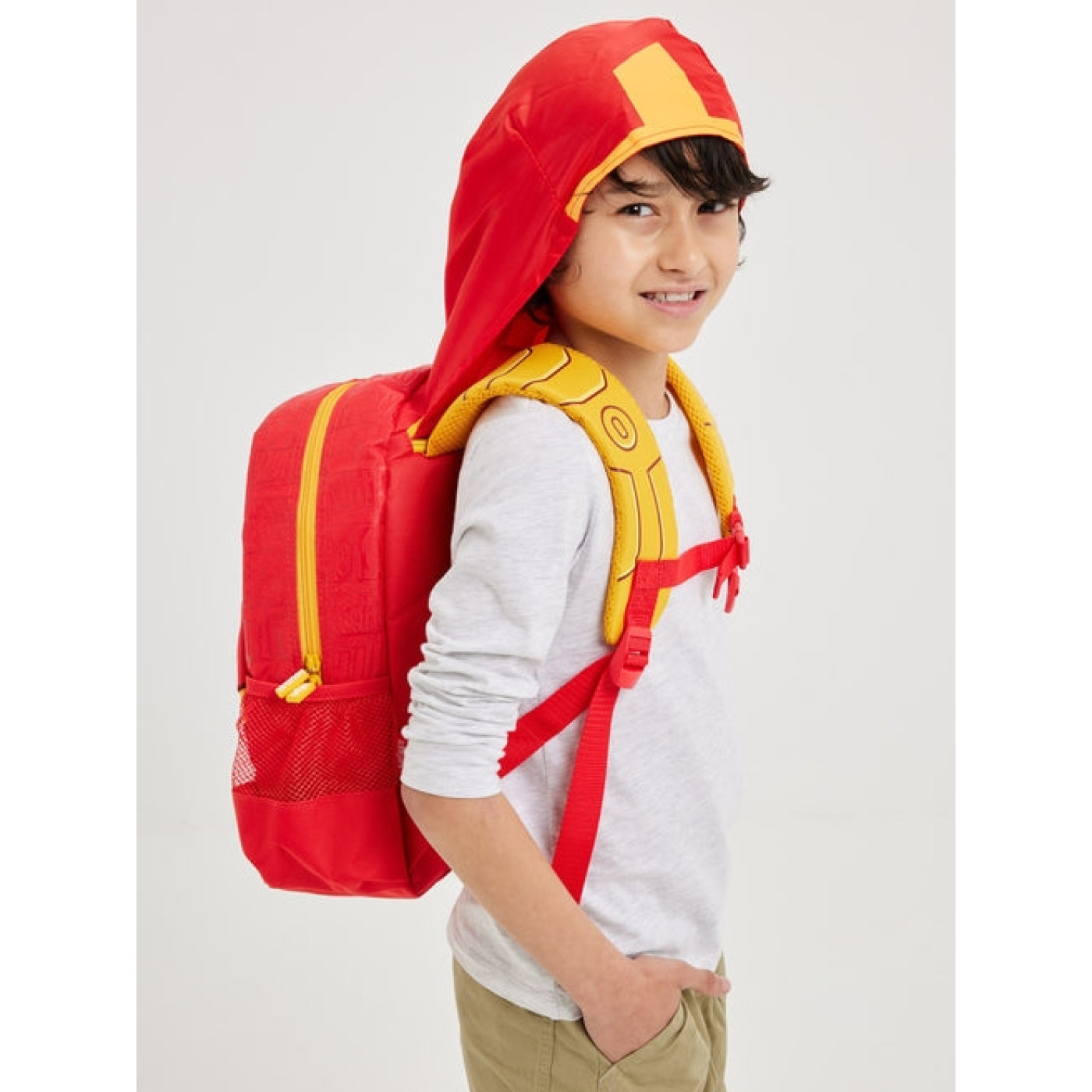 Smiggle - Marvel Iron Man Kapüşonlu Anaokulu Sırt Çantası Smiggle - Marvel Iron Man Kapüşonlu Anaokulu Sırt Çantası