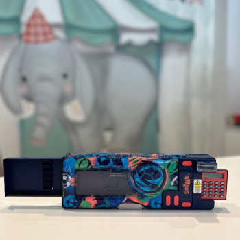 Smiggle - Limitless Hesap Makinalı Kalem Kutusu