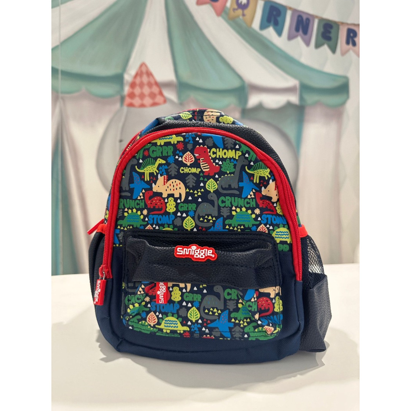Smiggle Ready Set Go Teeny Tiny Dinazor Temalı Sırt Çantası - 9332934279803 - 9332934279803