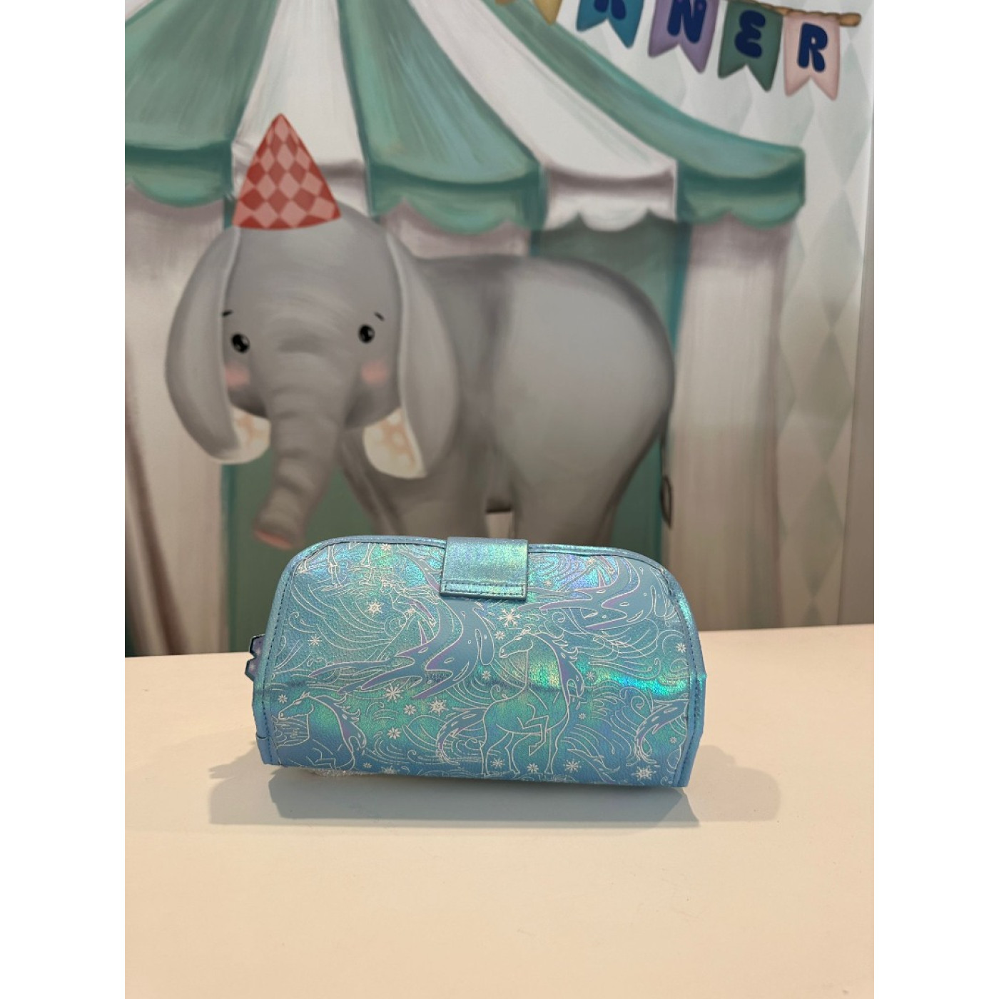 Smiggle – Disney'in Karlar Ülkesi Elsa Kalem Kutusu - 9332934252387 - 9332934252387