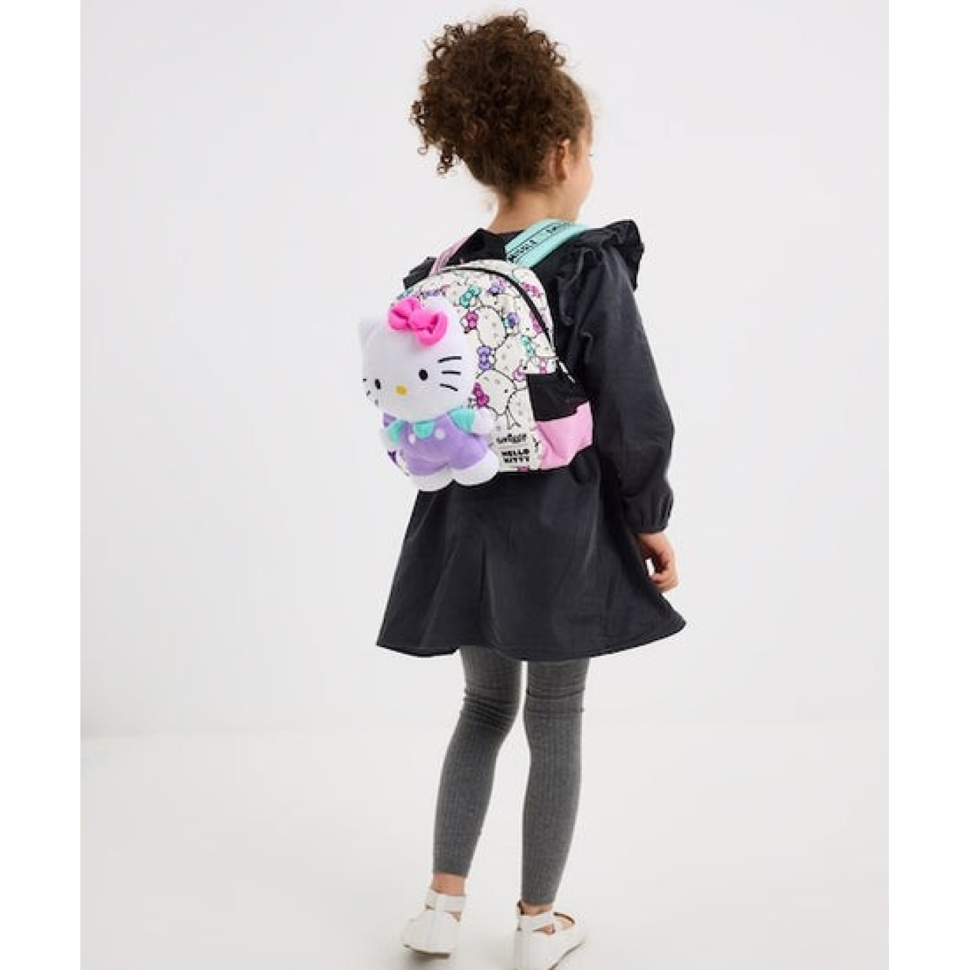 Smiggle - Hello Kitty Çıkarılabilir Oyuncaklı Kreş Okul Sırt Çantası - 9332934388765 Smiggle - Hello Kitty Çıkarılabilir Oyuncaklı Kreş Okul Sırt Çantası - 9332934388765 - 9332934388765