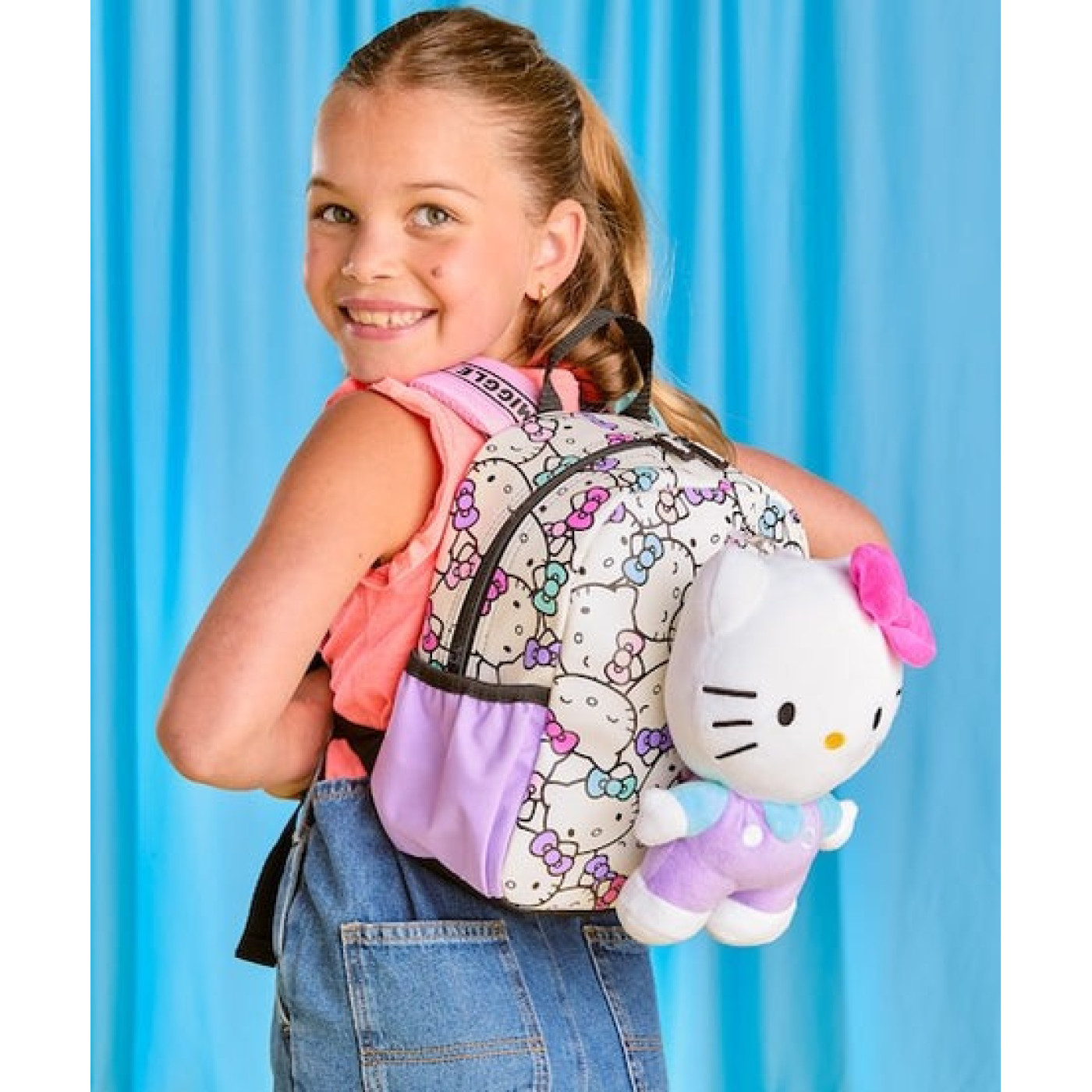 Smiggle - Hello Kitty Çıkarılabilir Oyuncaklı Kreş Okul Sırt Çantası - 9332934388765 Smiggle - Hello Kitty Çıkarılabilir Oyuncaklı Kreş Okul Sırt Çantası - 9332934388765 - 9332934388765