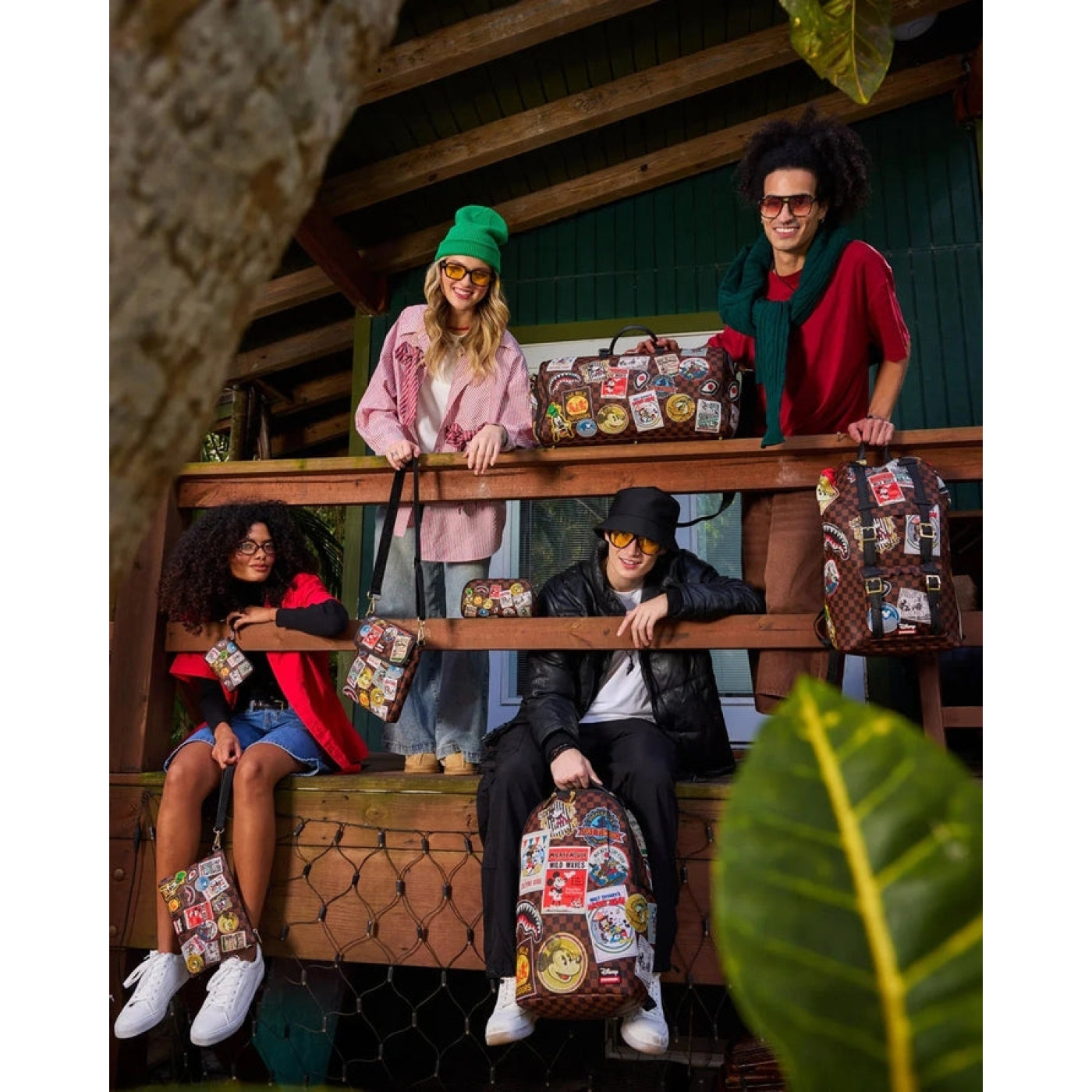 Sprayground - Mickey Mouse Küresel Mogul Sırt Çantası