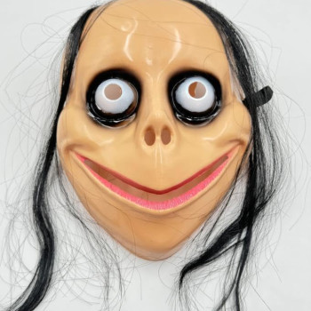 Halloween Momo Maske