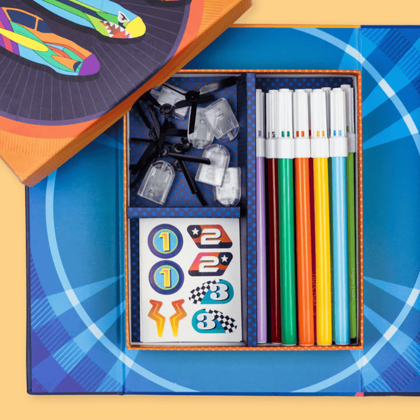 Tiger Tribe Kağıt Uçak Yapım Seti - 9341736100963 Tiger Tribe Kağıt Uçak Yapım Seti - 6-0292 - 9341736100963