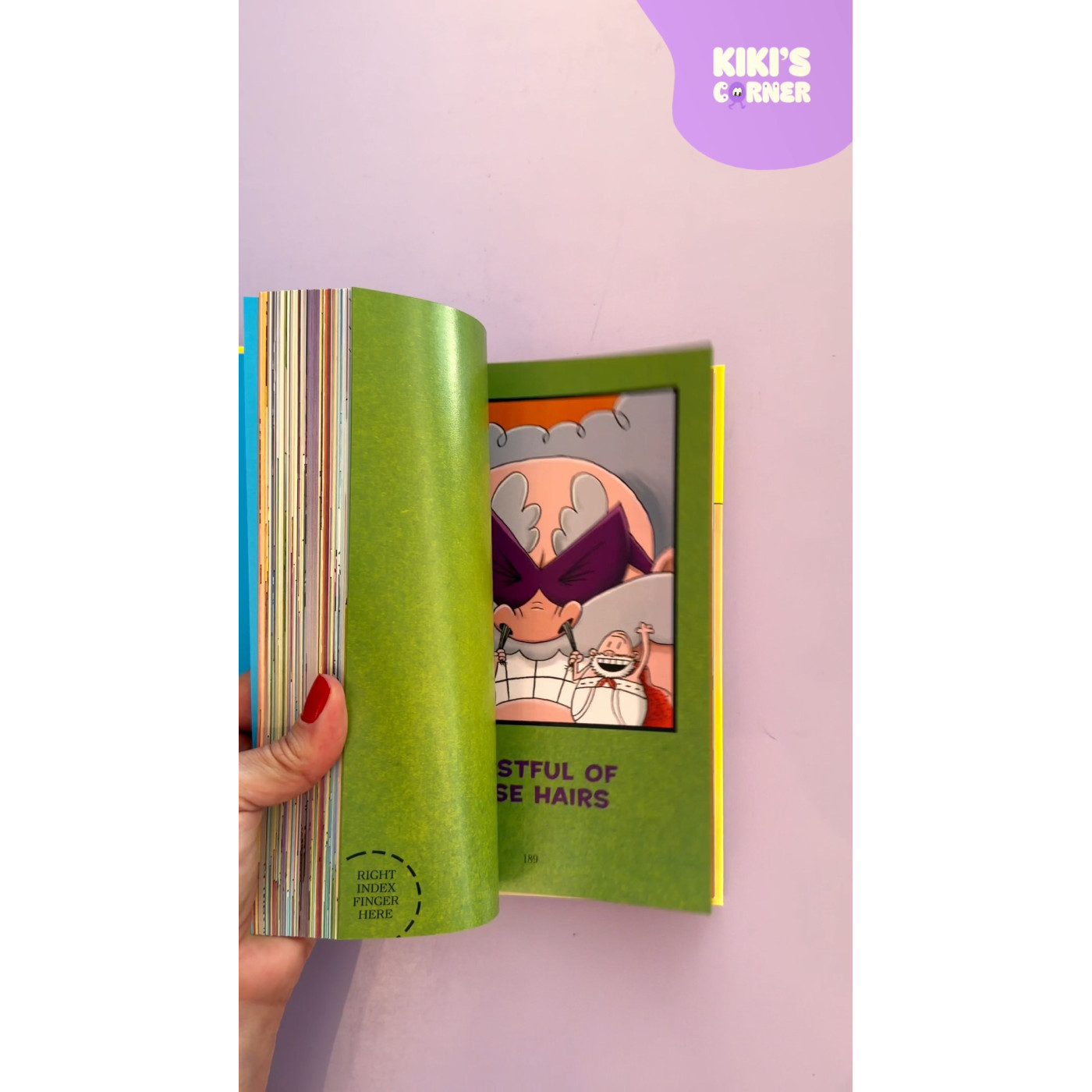 Scholastic - Captain Underpants Color Edition: Captain Underpants And The Revolting Revenge Of The Radioactive Robo-Boxers #10
