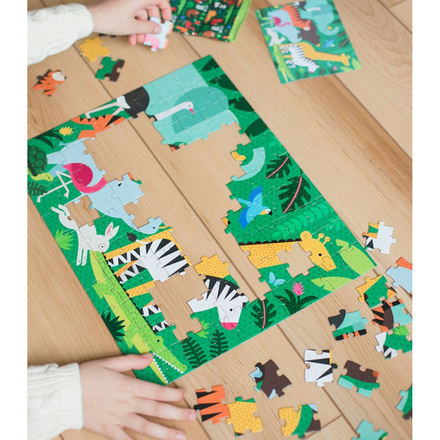 Petit Collage Taşınabilir Çantalı Çift Taraflı Yapboz - Animal Menagerie - PTC524 - 5055923781807